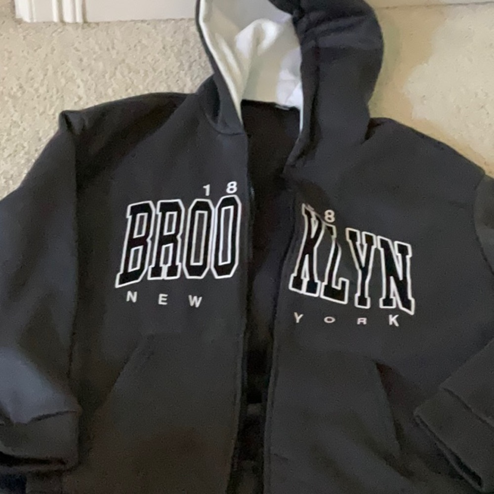 Brooklyn New York zip up hoodie